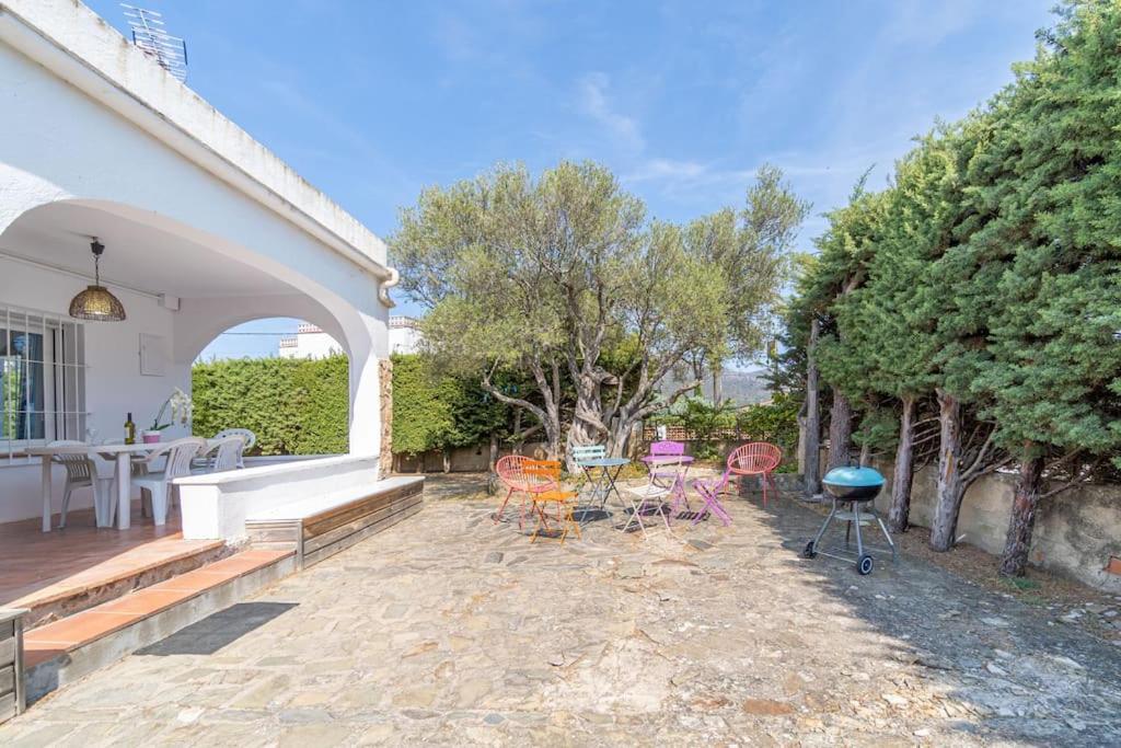 Villa Mb1-House With Big Garden ,Swimming-Pool, & Barbacue In Roses Extérieur photo